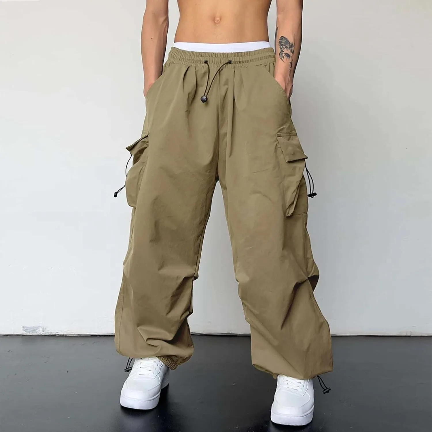 Alalaso Mens Baggy Cargo Pants Parachute Pants Causal Loose Fit Joggers Trendy Harem Pants Hip Hop Streetwear with Pockets